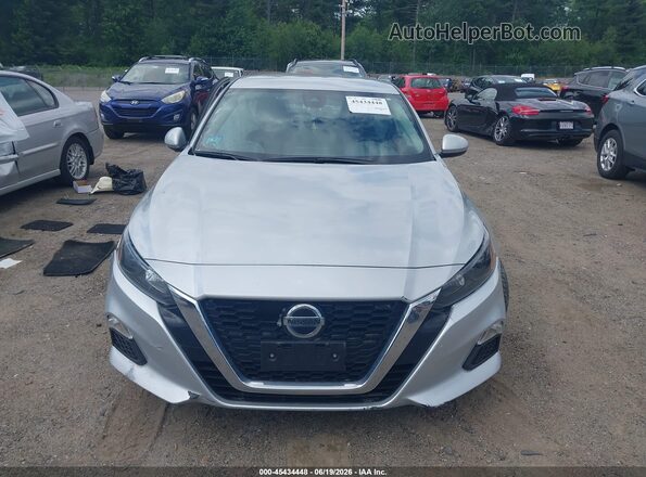 1N4BL4BV2NN352402 2022 NISSAN ALTIMA Silver Rear interior view