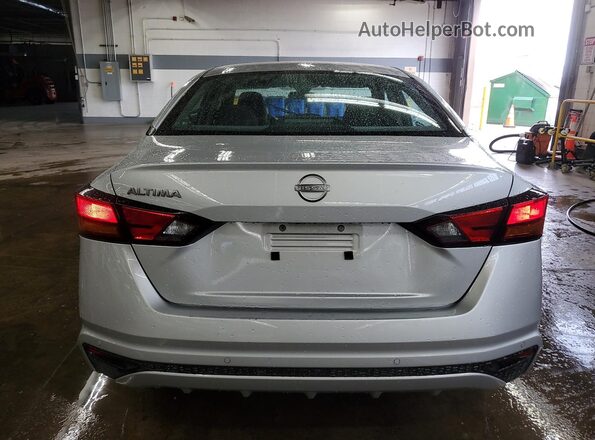 1N4BL4BV2PN362432 2023 NISSAN ALTIMA Silver Widok wnętrza 360 stopni