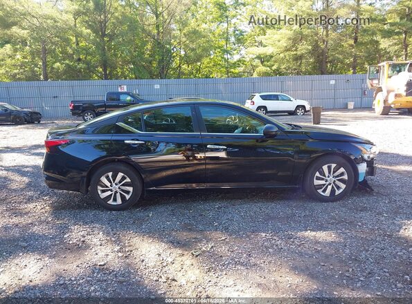 1N4BL4BV2RN330163 2024 NISSAN ALTIMA Black Вид задньої частини салону
