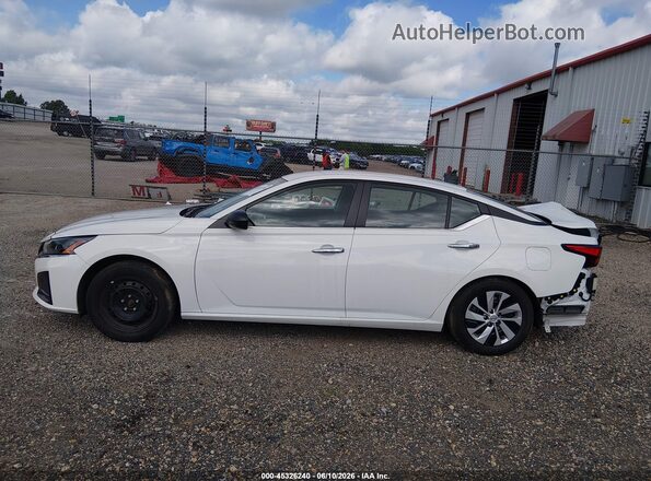1N4BL4BV2RN360618 2024 NISSAN ALTIMA White 