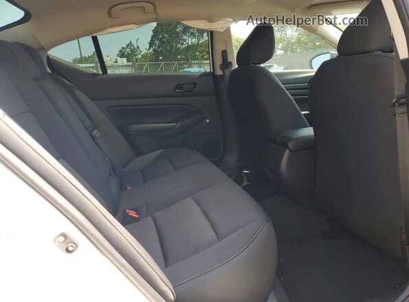 1N4BL4BV2SN311120 2025 NISSAN ALTIMA White Вид задніх сидінь
