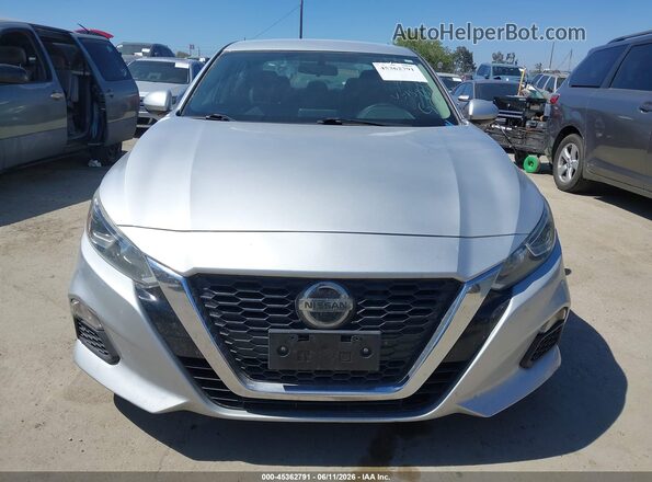 1N4BL4BV3KC154516 2019 NISSAN ALTIMA Серебряный Вид щитка приборов