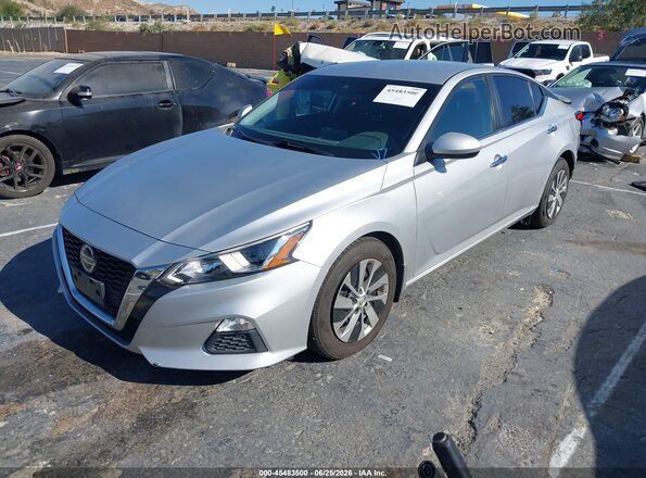 1N4BL4BV3LC141413 2020 NISSAN ALTIMA Silver Առջևի ձախ երեք քառորդ տեսարան