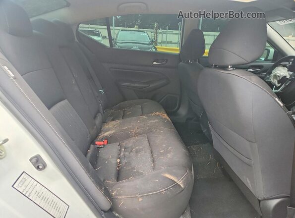 1N4BL4BV3LC205093 2020 NISSAN ALTIMA White Rear seats view