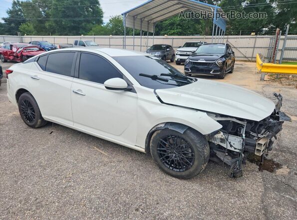 1N4BL4BV3LC205093 2020 NISSAN ALTIMA White Front right