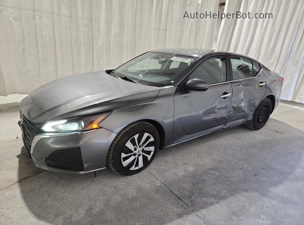 1N4BL4BV3PN347809 2023 NISSAN ALTIMA Gray 360 interior view