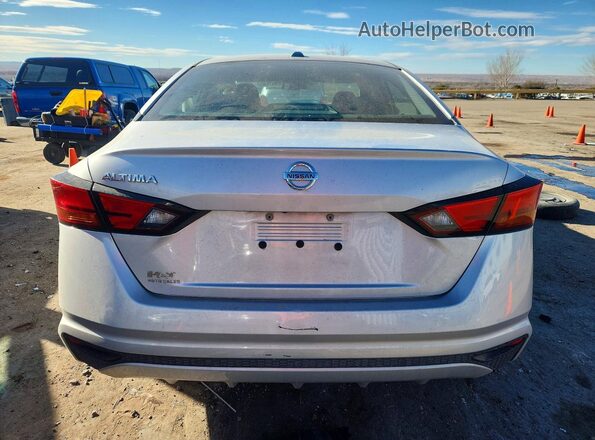 1N4BL4BV4LC128928 2020 NISSAN ALTIMA Silver Rear view