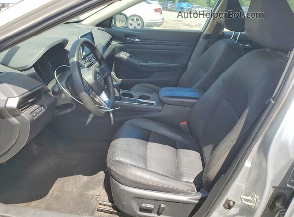 1N4BL4BV4LC192841 2020 NISSAN ALTIMA Серебряный Вид салона спереди