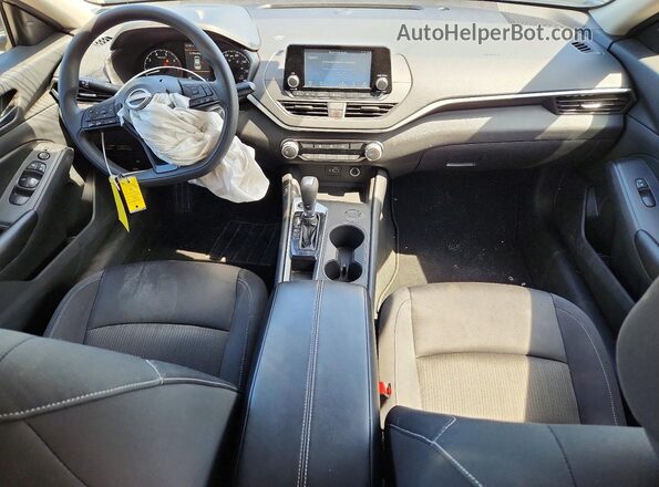 1N4BL4BV4RN373936 2024 NISSAN ALTIMA Серый Вид панели приборов