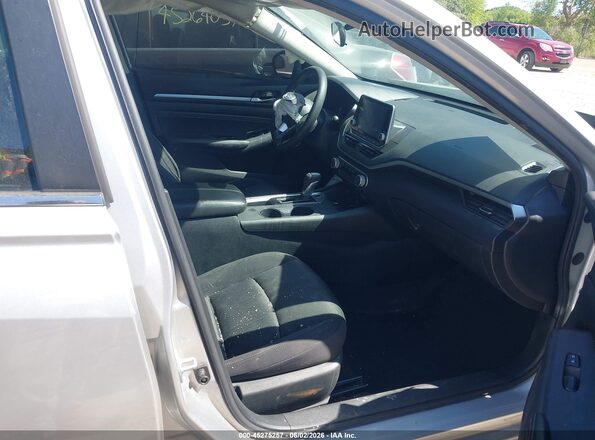 1N4BL4BV5LC222557 2020 NISSAN ALTIMA Серебряный Вид салона спереди