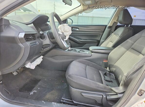 1N4BL4BV6MN387152 2021 NISSAN ALTIMA Silver Вид салону спереду