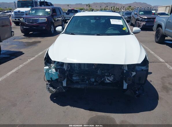1N4BL4BV6NN349213 2022 NISSAN ALTIMA White უკანა სალონის ხედი