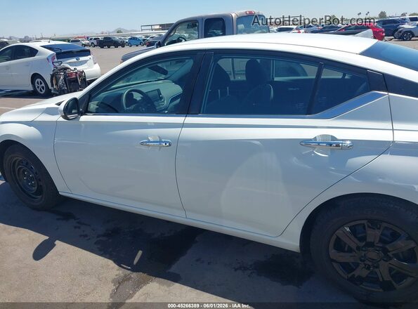 1N4BL4BV6NN349213 2022 NISSAN ALTIMA White 