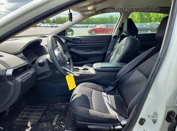 1N4BL4BV6RN370228 2024 NISSAN ALTIMA Белый Вид салона спереди