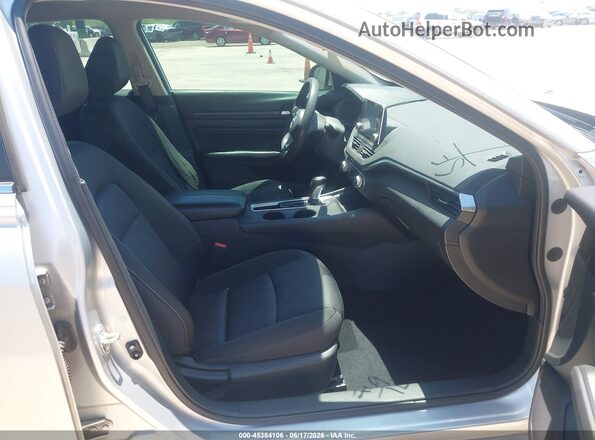 1N4BL4BV7KC135242 2019 NISSAN ALTIMA Silver Front interior view