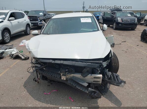 1N4BL4BV7LC192543 2020 NISSAN ALTIMA White Widok wnętrza z tyłu