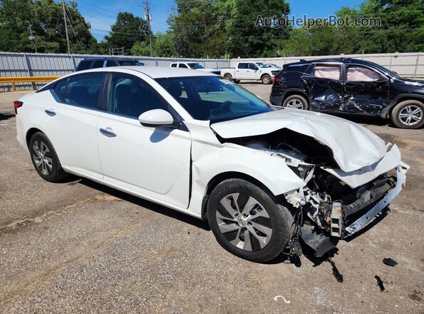 1N4BL4BV7LC233818 2020 NISSAN ALTIMA White Front right