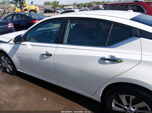 1N4BL4BV8KC156326 2019 NISSAN ALTIMA Белый Панорамный вид салона 360°