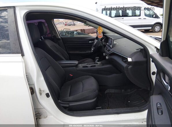 1N4BL4BV8LC256377 2020 NISSAN ALTIMA White Вид салону спереду