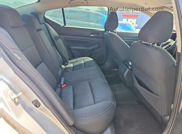 1N4BL4BV9KC251820 2019 NISSAN ALTIMA Silver Rear seats view