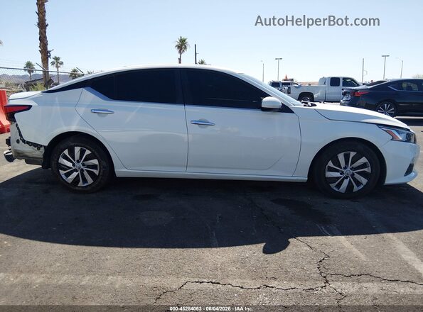 1N4BL4BV9LC221802 2020 NISSAN ALTIMA Белый Вид задней части салона