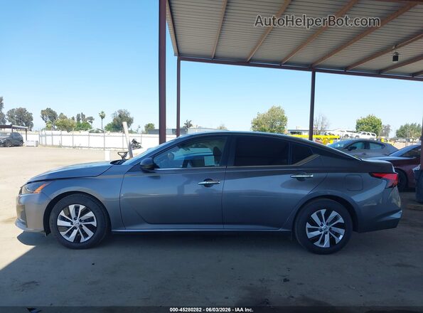 1N4BL4BV9RN320147 2024 NISSAN ALTIMA Gray 360 interior view