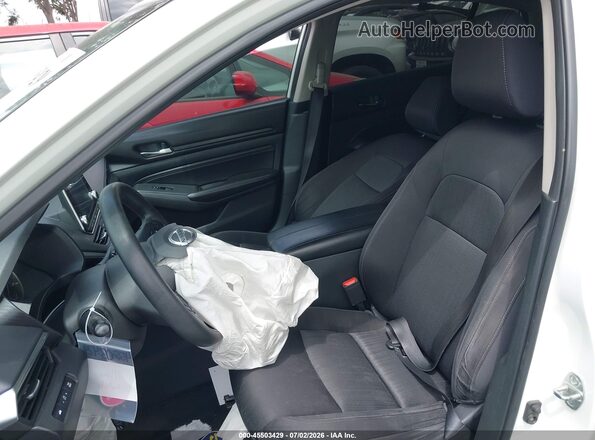 1N4BL4BVXKC237960 2019 NISSAN ALTIMA White 