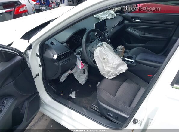 1N4BL4BVXKC237960 2019 NISSAN ALTIMA White 