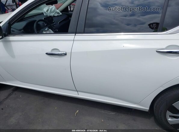 1N4BL4BVXKC237960 2019 NISSAN ALTIMA White 
