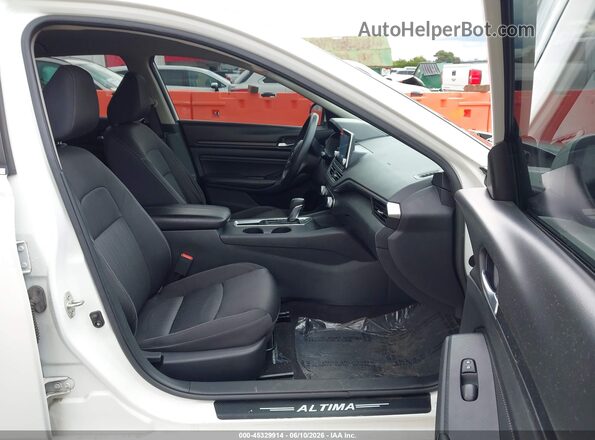 1N4BL4BVXLC205365 2020 NISSAN ALTIMA White Widok wnętrza z przodu