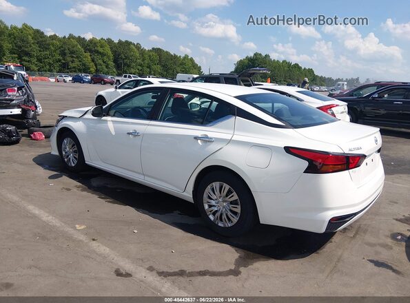1N4BL4BVXNN389133 2022 NISSAN ALTIMA White Հետևի ձախ