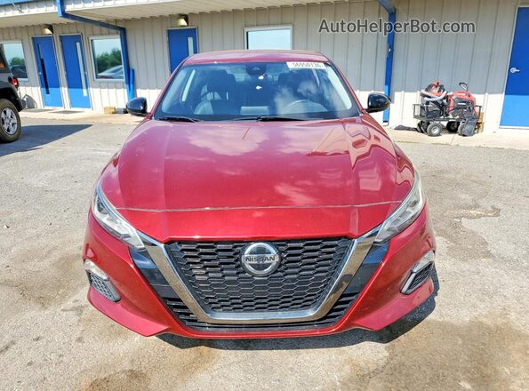 1N4BL4CV0LC247574 2020 NISSAN ALTIMA Red Front view