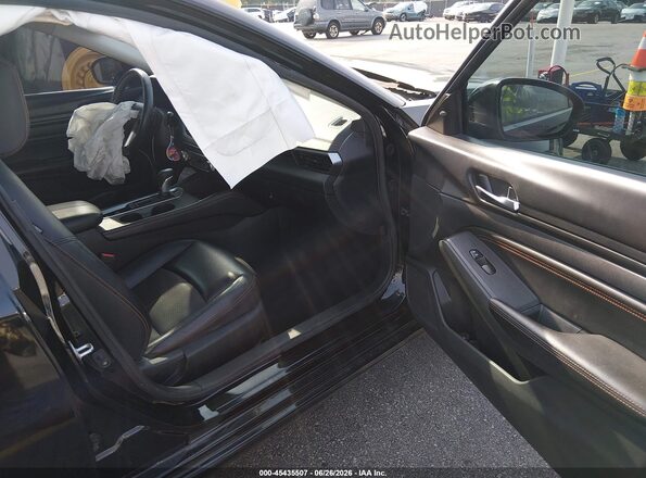 1N4BL4CV0MN318309 2021 NISSAN ALTIMA Черный Вид салона спереди