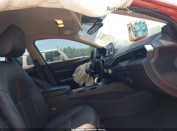 1N4BL4CV0NN313743 2022 NISSAN ALTIMA Orange Widok wnętrza z przodu