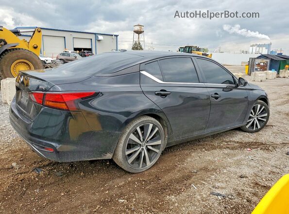 1N4BL4CV0NN397398 2022 NISSAN ALTIMA Черный Задняя правая четверть