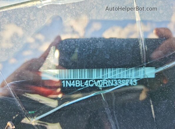 1N4BL4CV0RN338843 2024 NISSAN ALTIMA White 