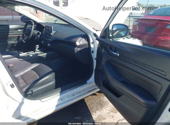 1N4BL4CV1KC171071 2019 NISSAN ALTIMA Белый Вид салона спереди