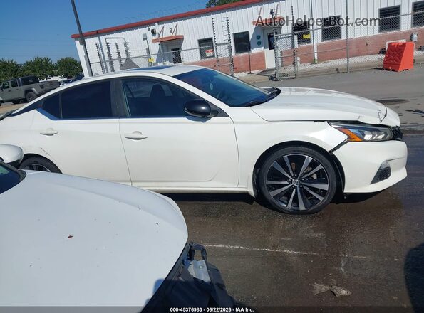1N4BL4CV1KC171071 2019 NISSAN ALTIMA Белый Панорамный вид салона 360°