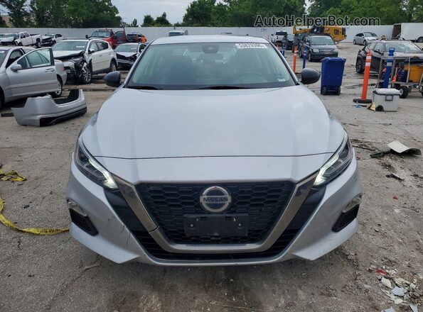 1N4BL4CV1MN373514 2021 NISSAN ALTIMA Silver Front view