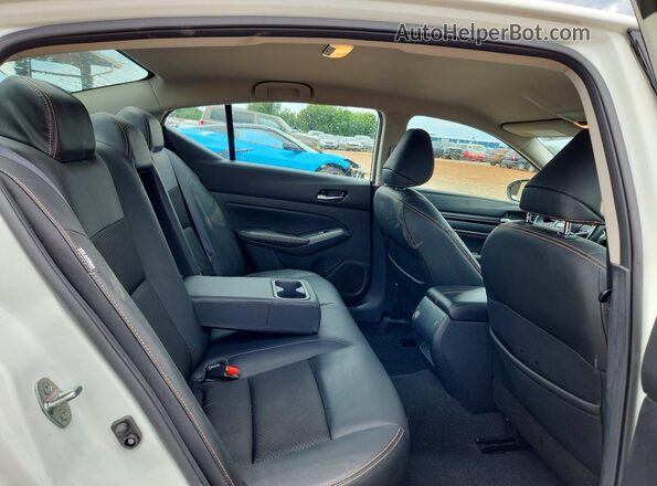 1N4BL4CV1MN406446 2021 NISSAN ALTIMA Белый Вид задних сидений
