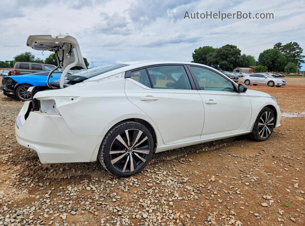 1N4BL4CV1MN406446 2021 NISSAN ALTIMA Белый Задняя правая четверть