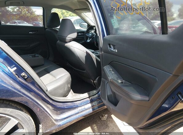 1N4BL4CV1NN322354 2022 NISSAN ALTIMA Blue VIN sticker view