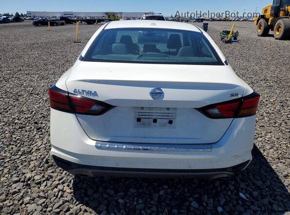 1N4BL4CV1NN377449 2022 NISSAN ALTIMA White უკანა ხედი