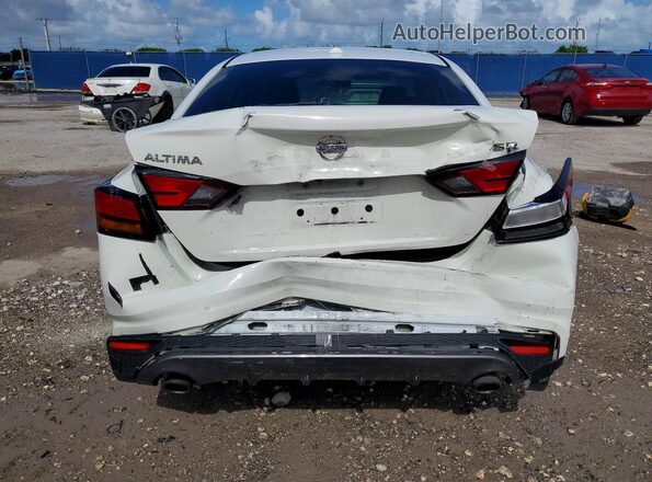 1N4BL4CV2KC152352 2019 NISSAN ALTIMA Белый Вид сзади