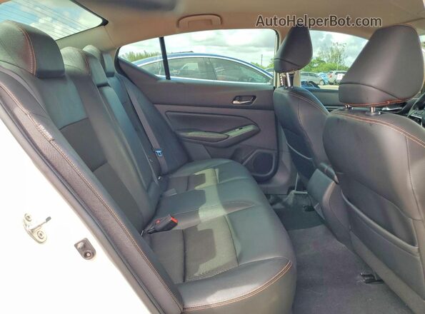 1N4BL4CV2KC152352 2019 NISSAN ALTIMA Белый Вид задних сидений