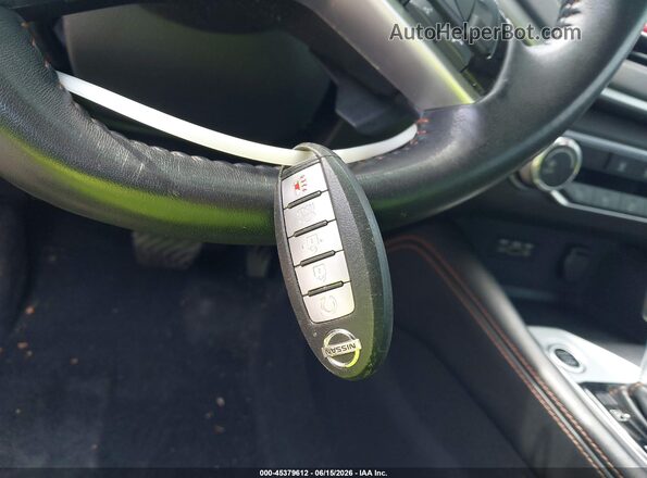1N4BL4CV2KC215840 2019 NISSAN ALTIMA Черный Вид панели приборов