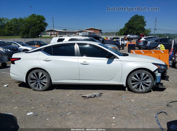 1N4BL4CV2LC190813 2020 NISSAN ALTIMA White Widok wnętrza 360 stopni