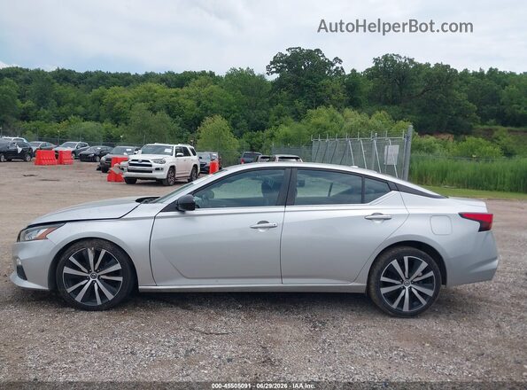 1N4BL4CV2LC242618 2020 NISSAN ALTIMA Silver Widok wnętrza 360 stopni