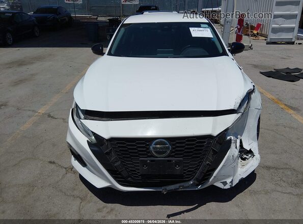 1N4BL4CV2MN418184 2021 NISSAN ALTIMA White ხელსაწყოთა პანელის ხედი
