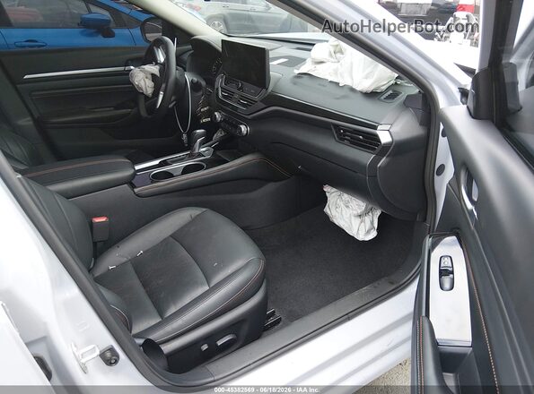 1N4BL4CV2PN315304 2023 NISSAN ALTIMA Gray Vista interior delantera